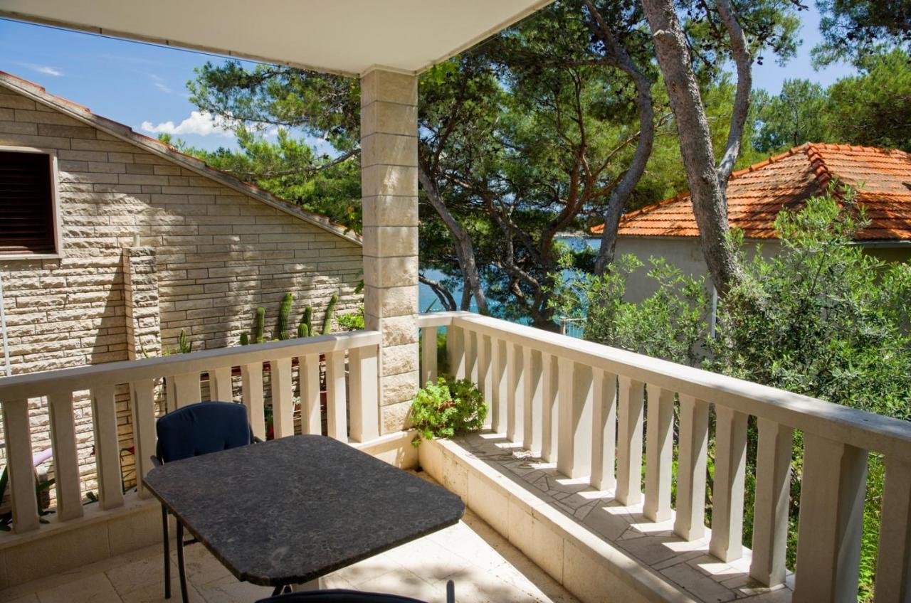 Selca  Beachfront House Pope B&B מראה חיצוני תמונה