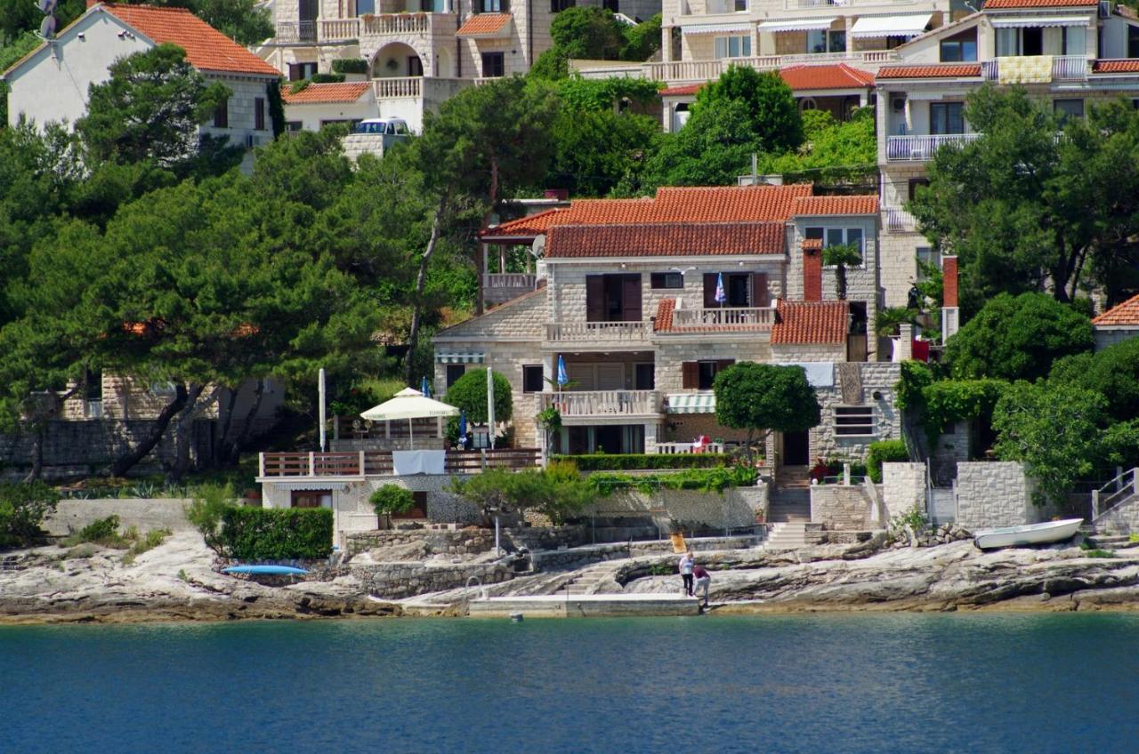 Selca  Beachfront House Pope B&B מראה חיצוני תמונה