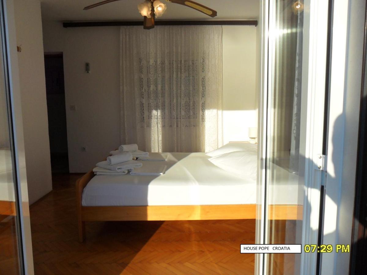 Selca  Beachfront House Pope B&B מראה חיצוני תמונה